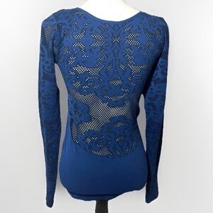 Women’s Blue Long Sleeve Shirt Size L Cut Out Fitted Activewear Sexy fitness